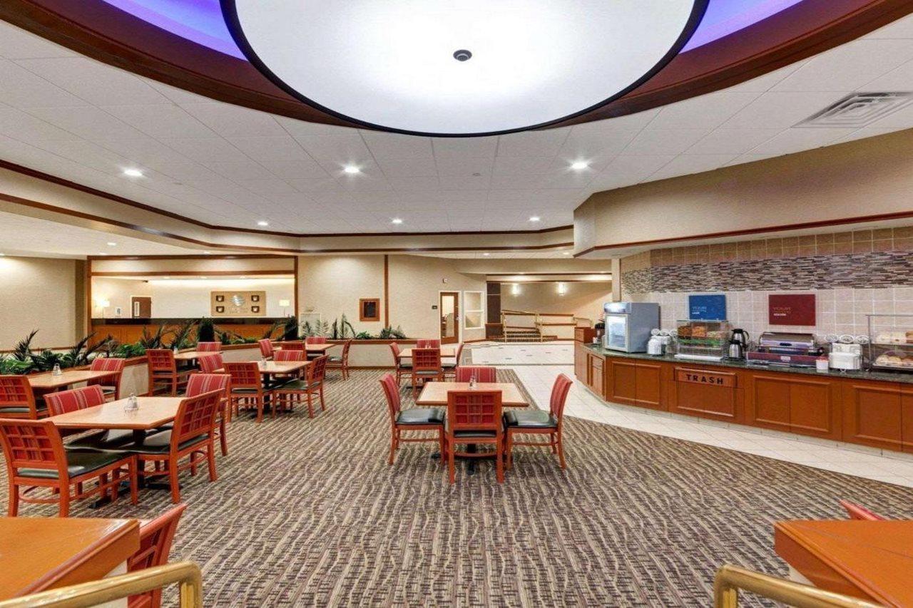Comfort Inn & Suites Plano East Kültér fotó